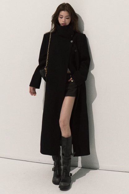 Manteau long en laine à col cheminée
