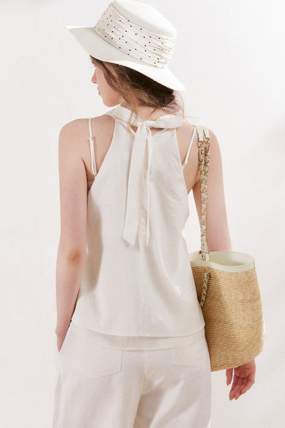 Leinen-Set aus Neckholder-Weste zum Binden und Hose mit geradem Bein