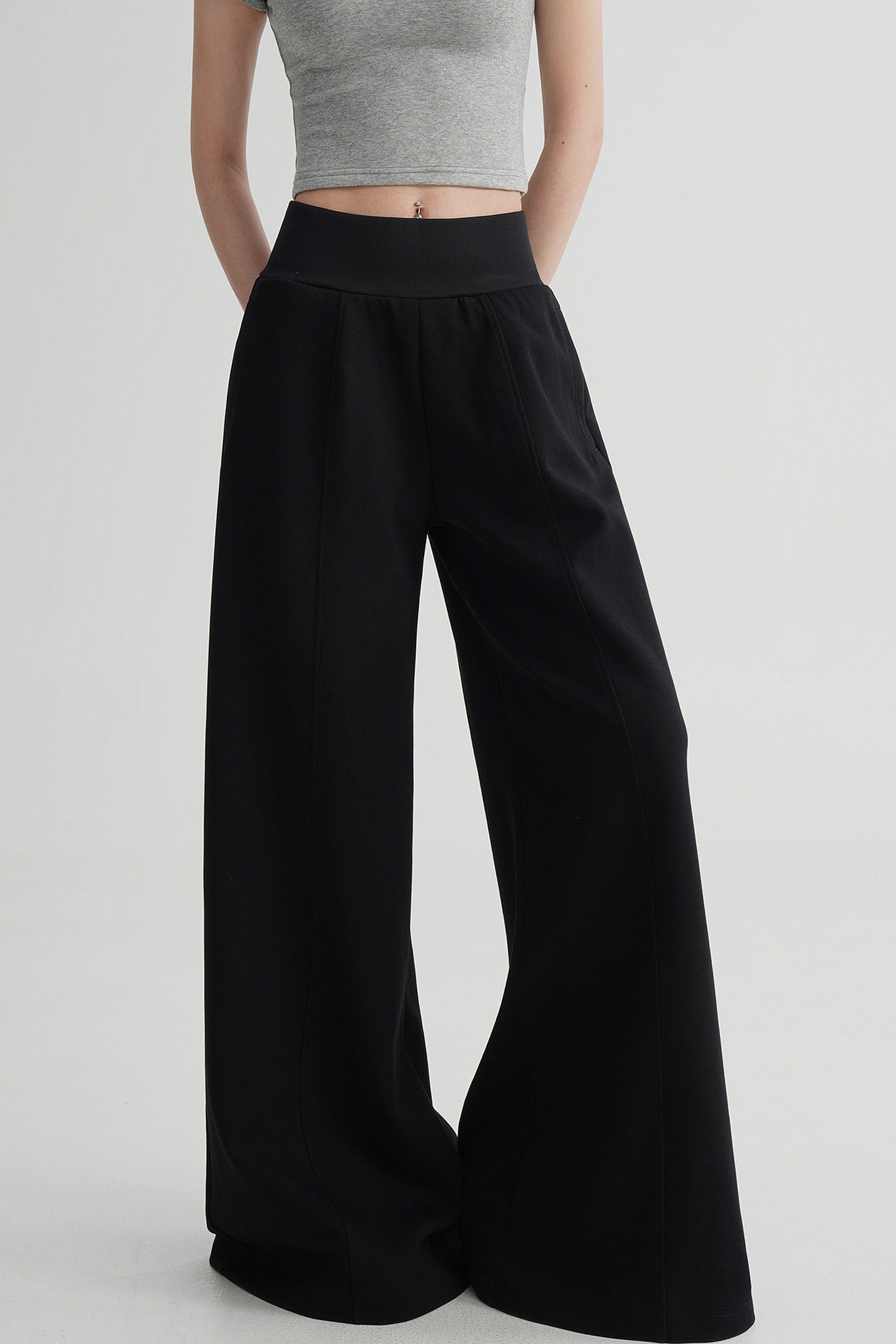 Pantaloni svasati eleganti a vita alta