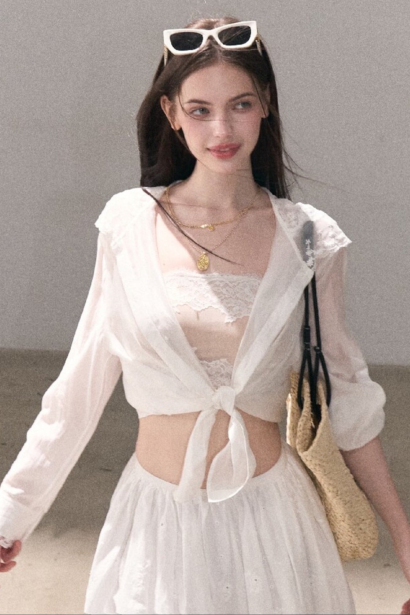Ensemble haut et jupe en dentelle de coton à motif floral