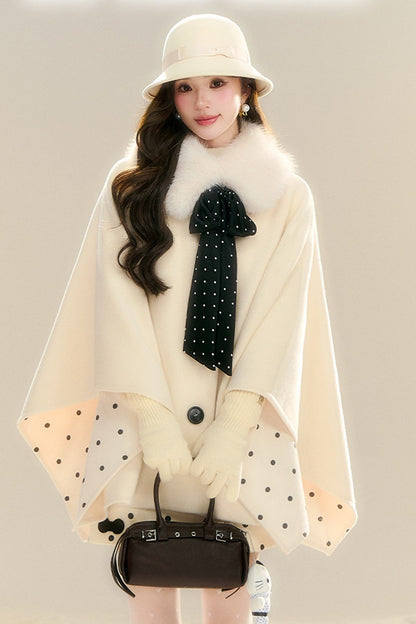 Miu 스타일 물방울무늬 케이프