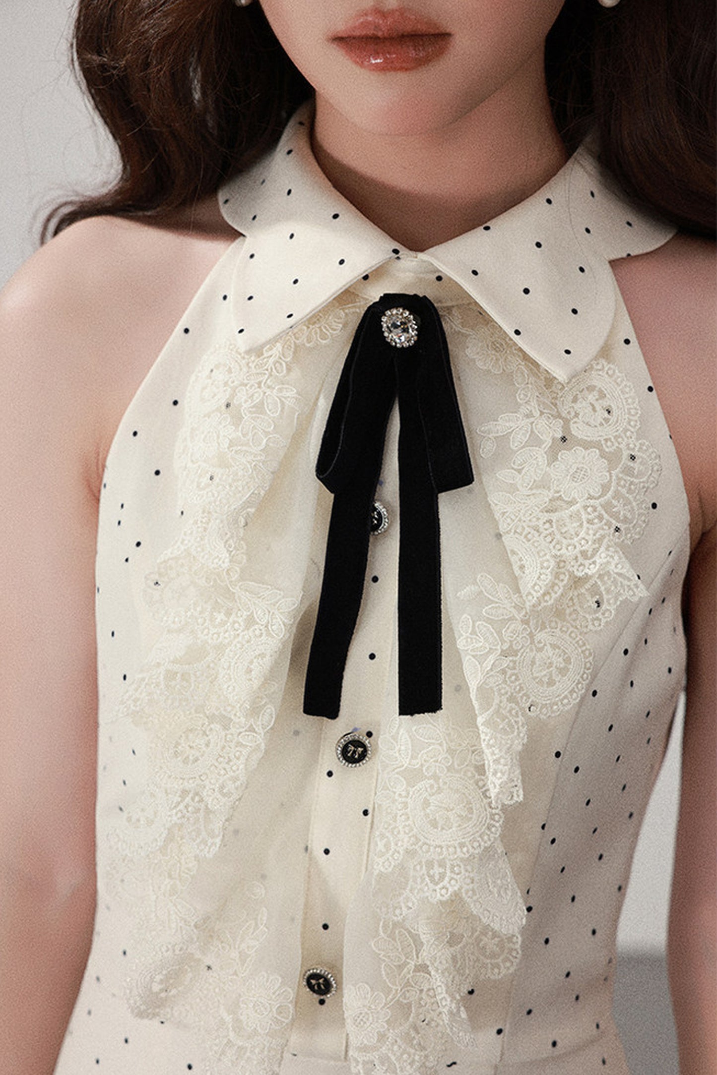 Abito albicocca a pois con pizzo