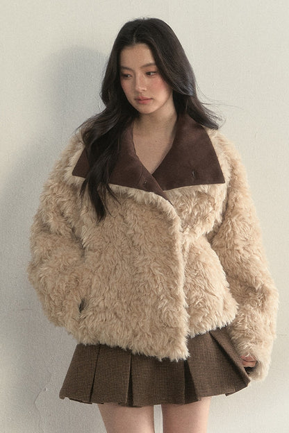 Chaqueta parka de borreguito sintético, mullida y cruzada