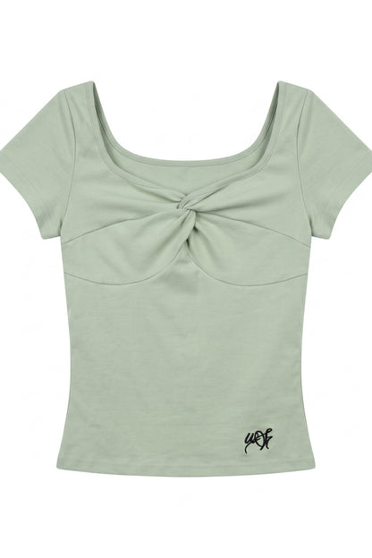Conjunto coordinado de top y falda de encaje de punto