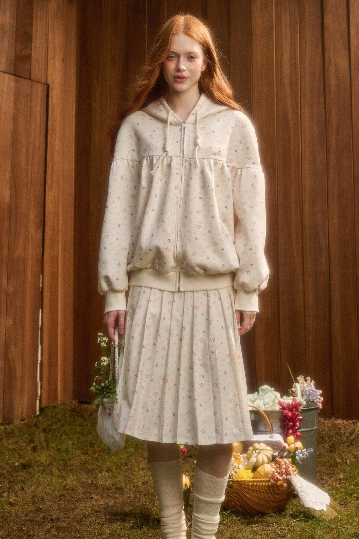 Hoodie and Pleated Skirt Set-Up