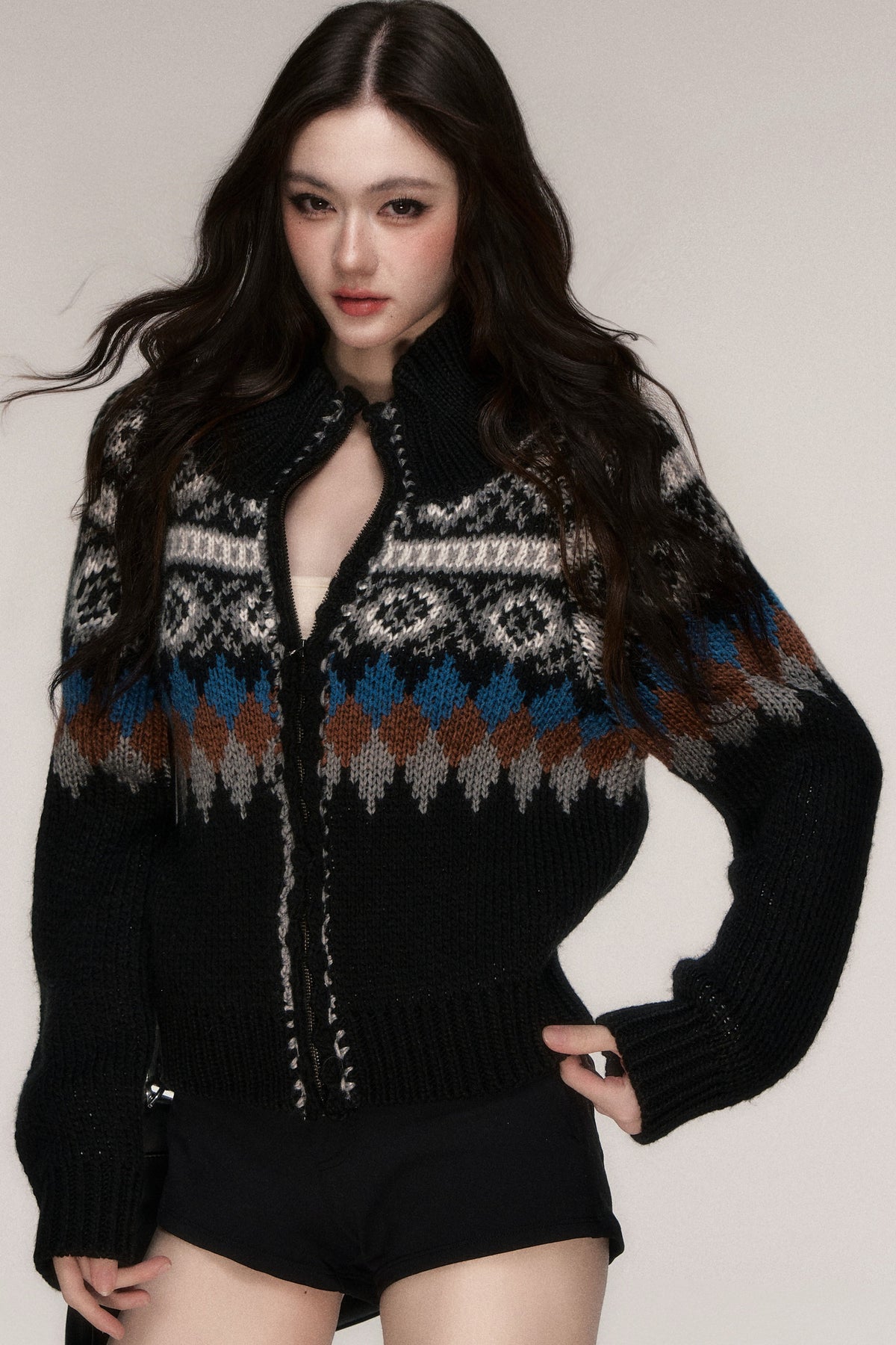 Short Icelandic Jacquard Zip Cardigan