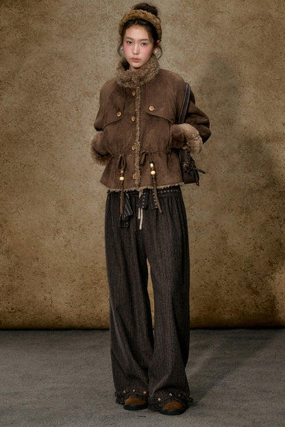 Dicke Plüschjacke mit Revers