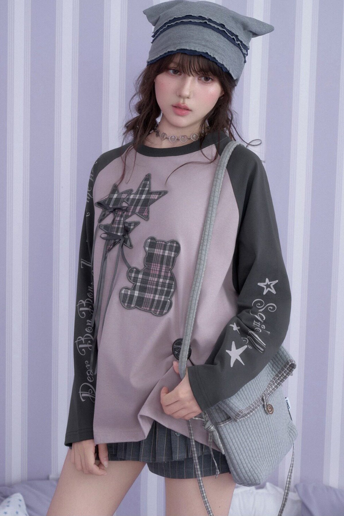 Raglan Sleeve Balloon Bear T-shirt