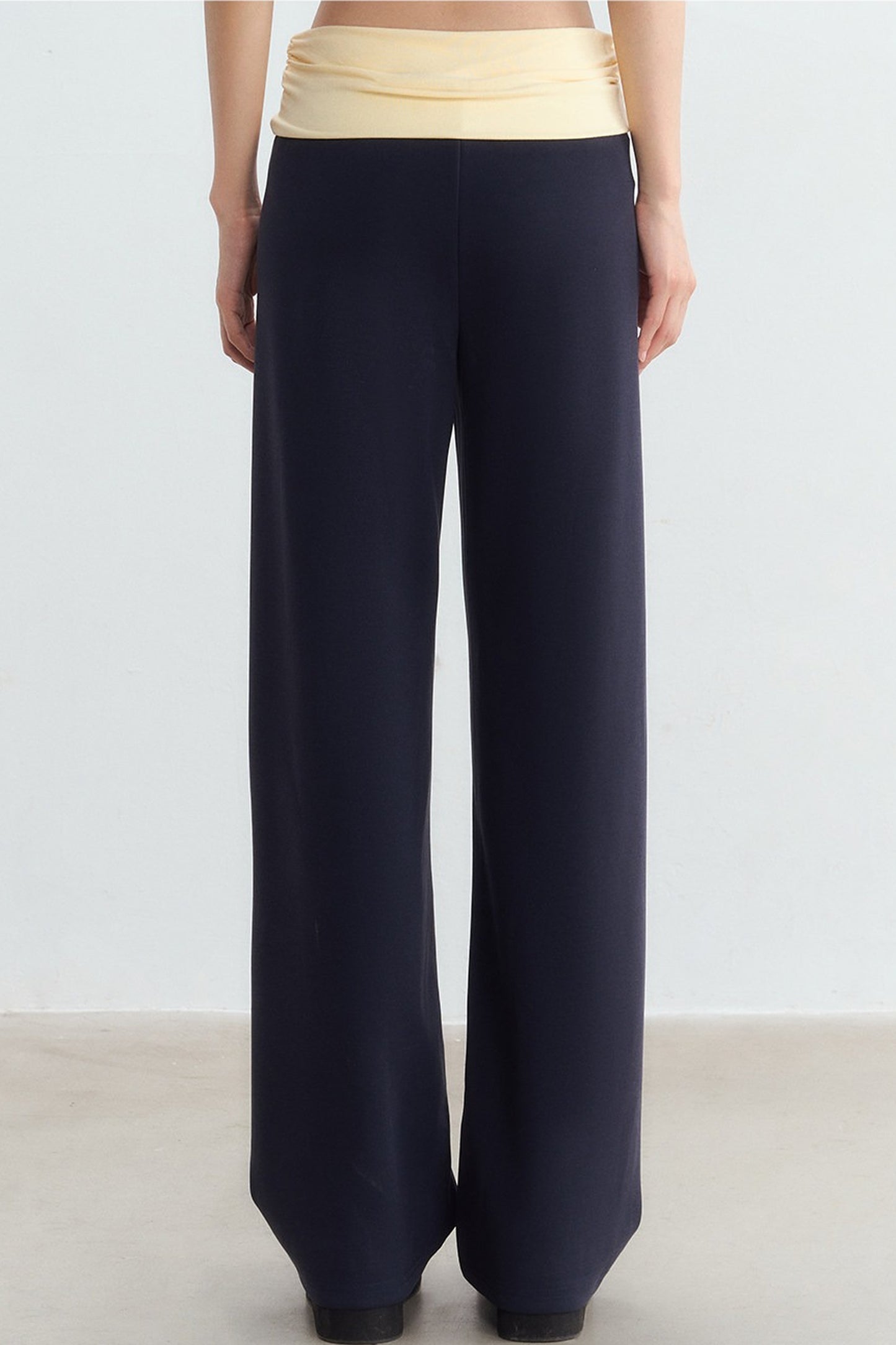 Color-Blocked Waistband Drawstring Wide-Leg Pants