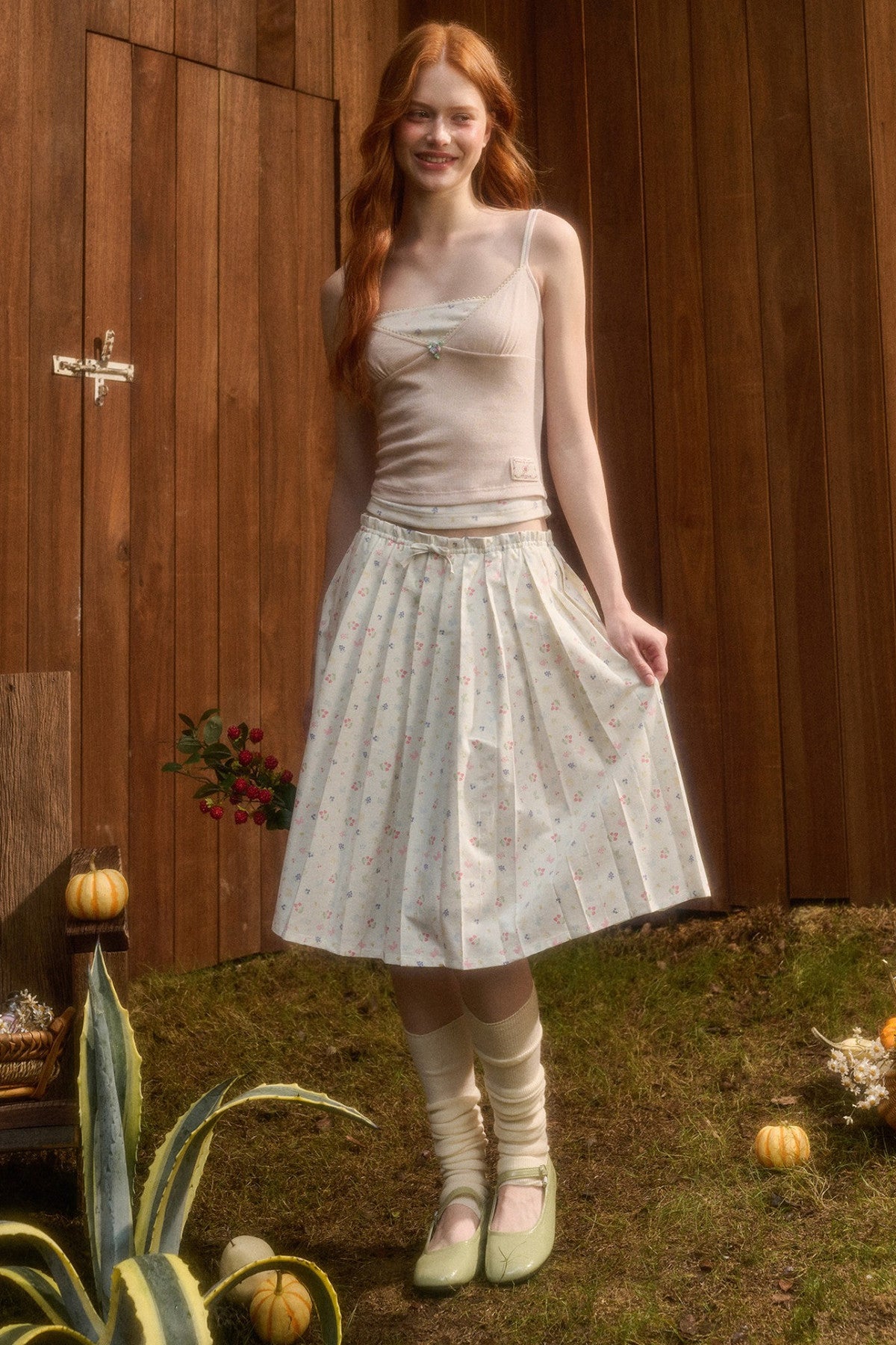 Hoodie and Pleated Skirt Set-Up