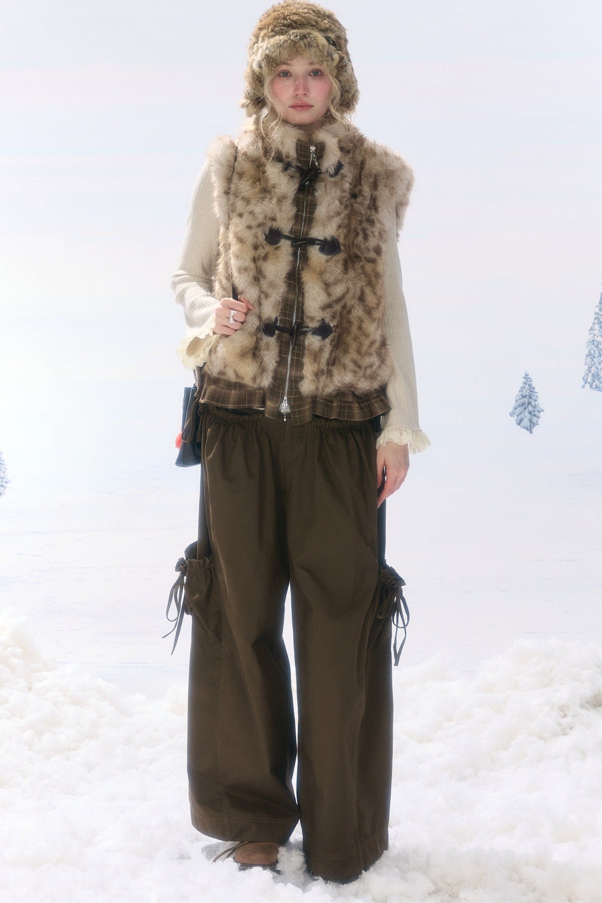 High-Waisted Wide-Leg Cargo Pants