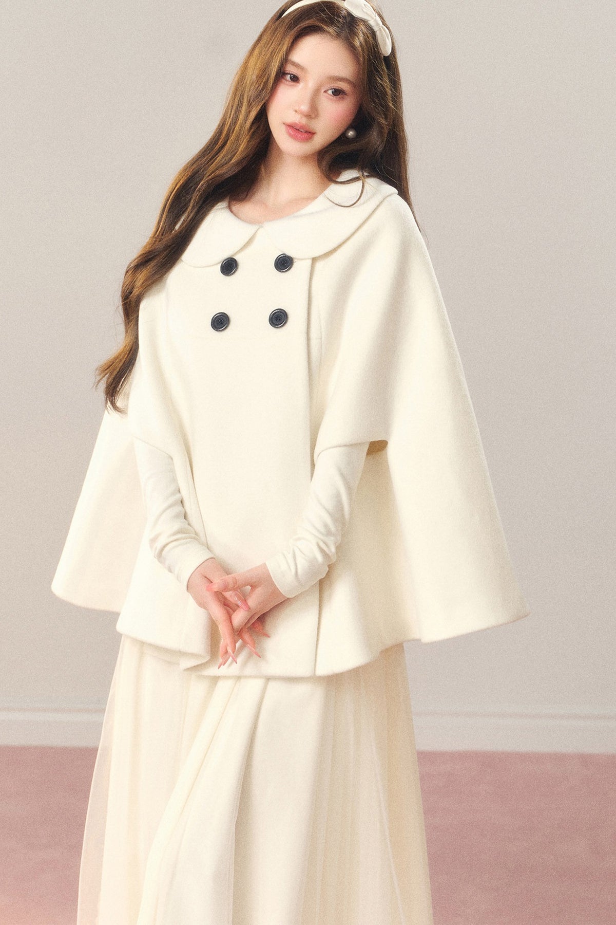 Manteau cape châle en laine croisé à col Claudine