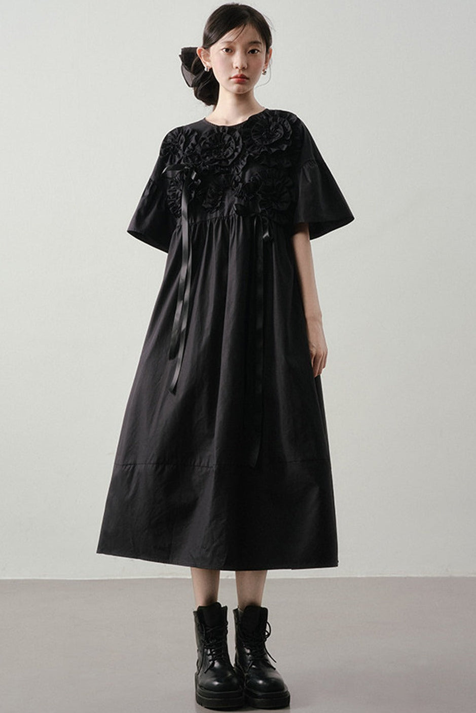 Heavy-Duty Three-Dimensional Floral Dress