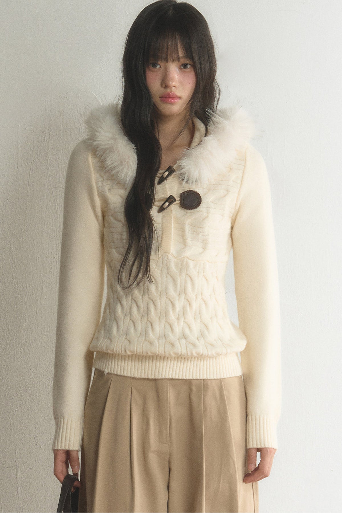 Large Fur Collar Toggle Hood Knit Top and Pants