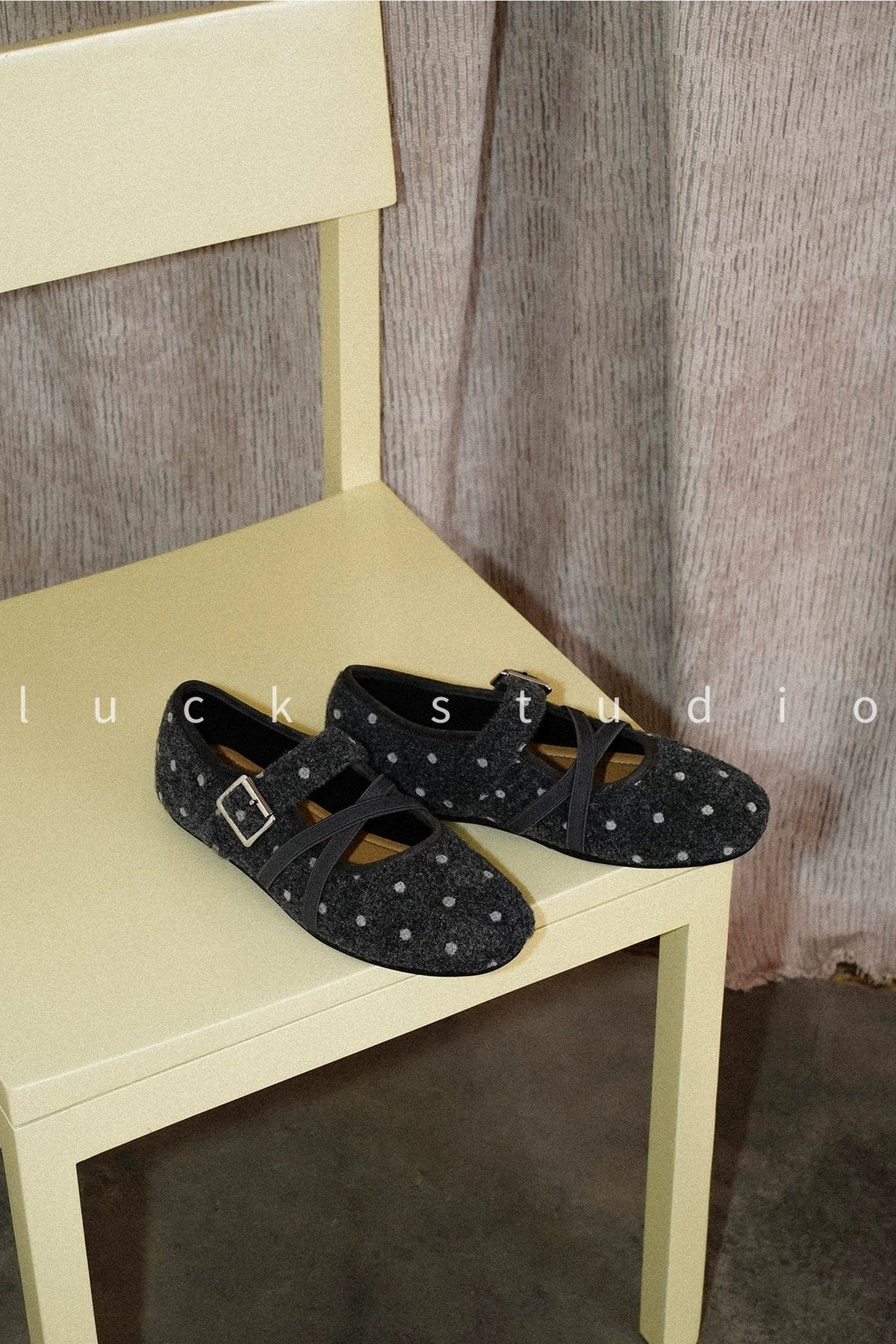 Round Toe Polka Dot Mary Jane Shoes