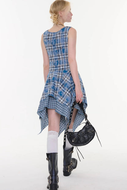 Vestido de tirantes de cuadros azules irregulares