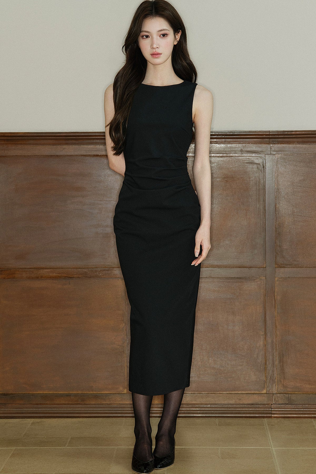 Sleeveless Waist-Cinching Long Dress