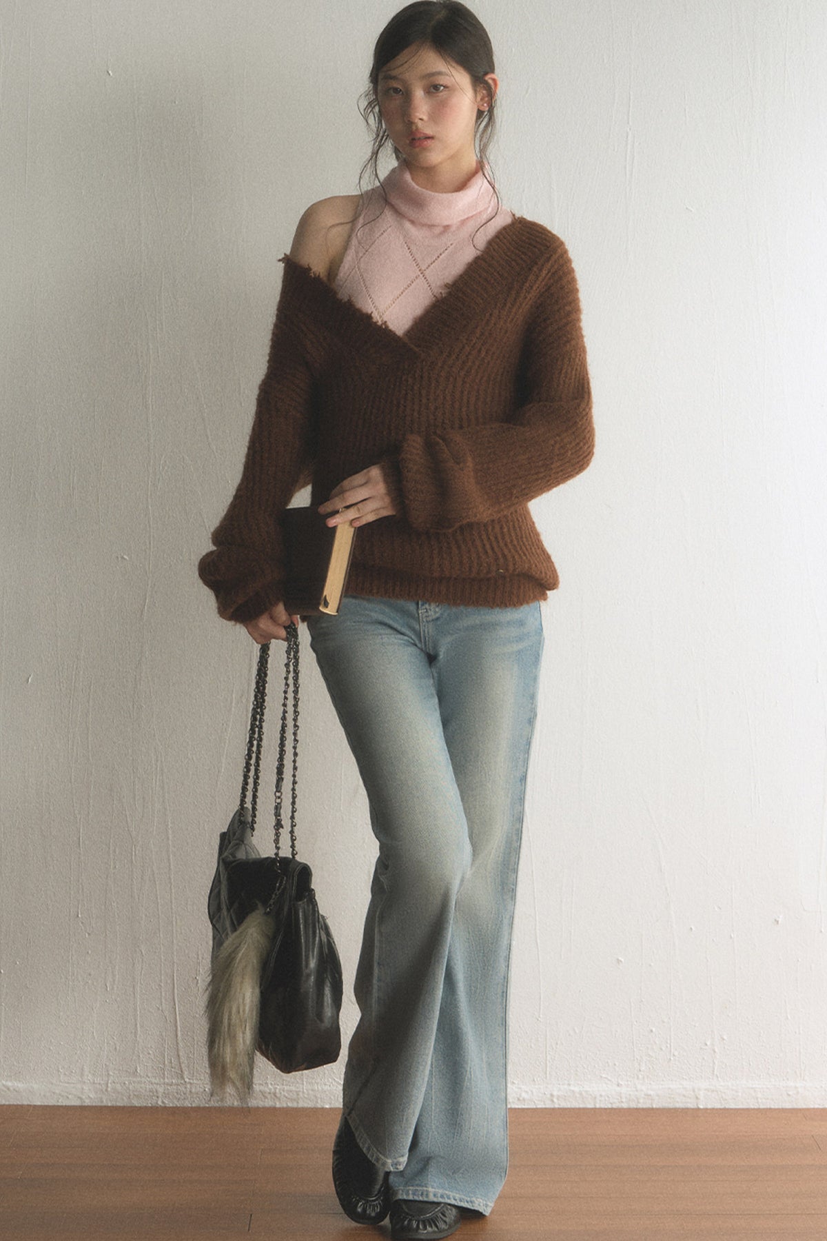 Off-Shoulder Knit Top With Vest and Pants Set-Up
