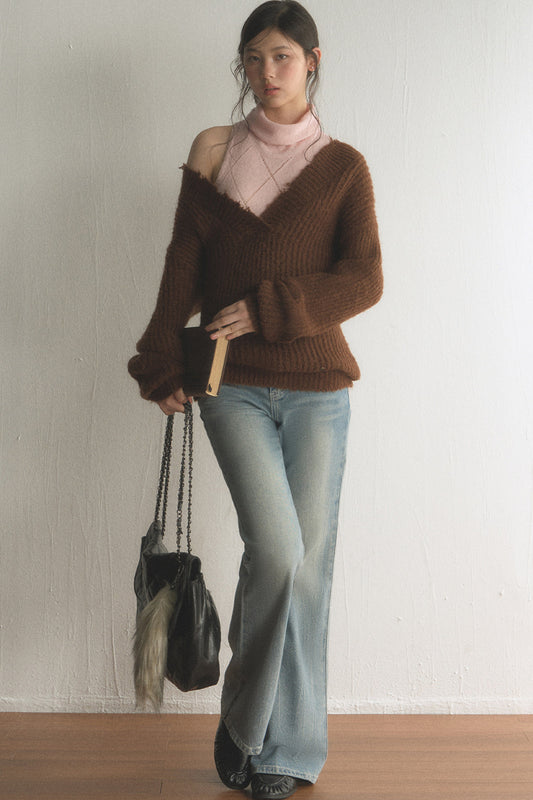 Off-Shoulder Knit Top With Vest and Pants Set-Up