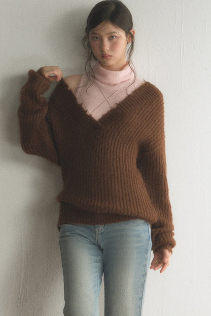 Off-Shoulder Knit Top With Vest and Pants Set-Up