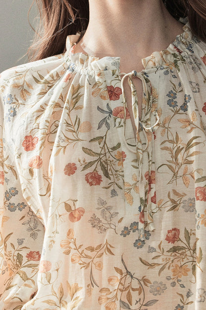 Ensemble robe fleurie à volants et leggings