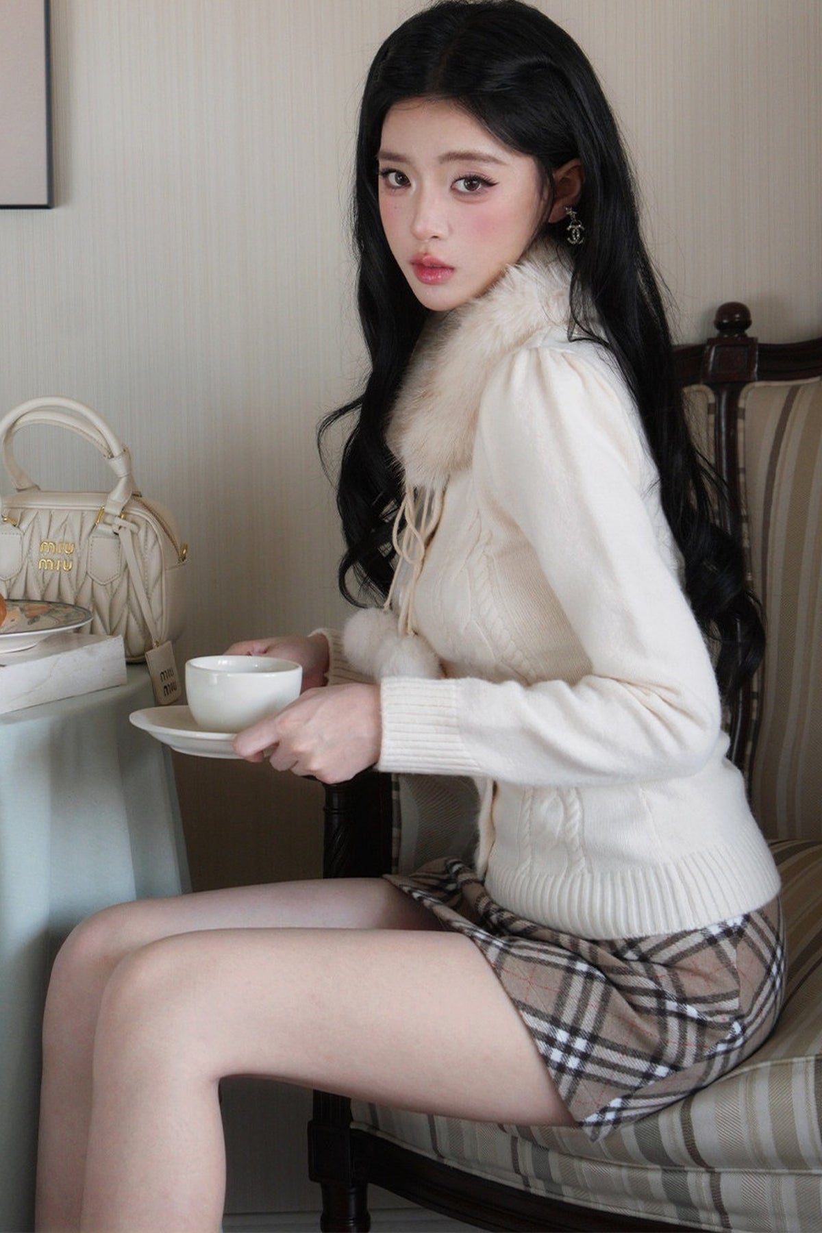 Fur Collar Single-Breasted Lace-Up Knit Cardigan