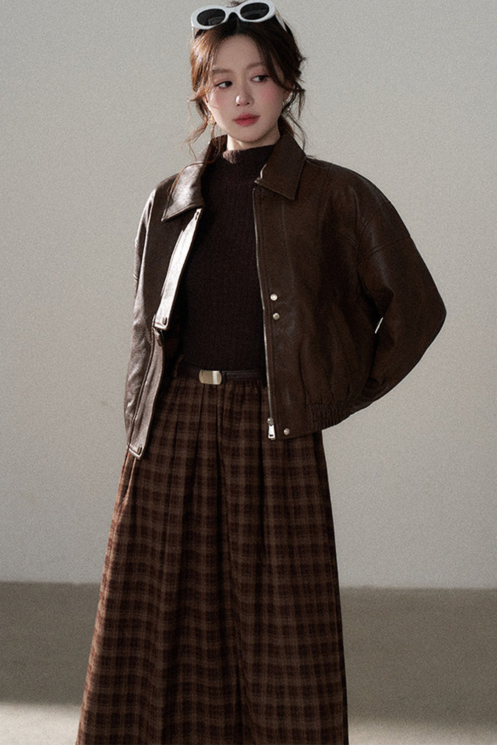 Giacca corta in pelle PU con revers