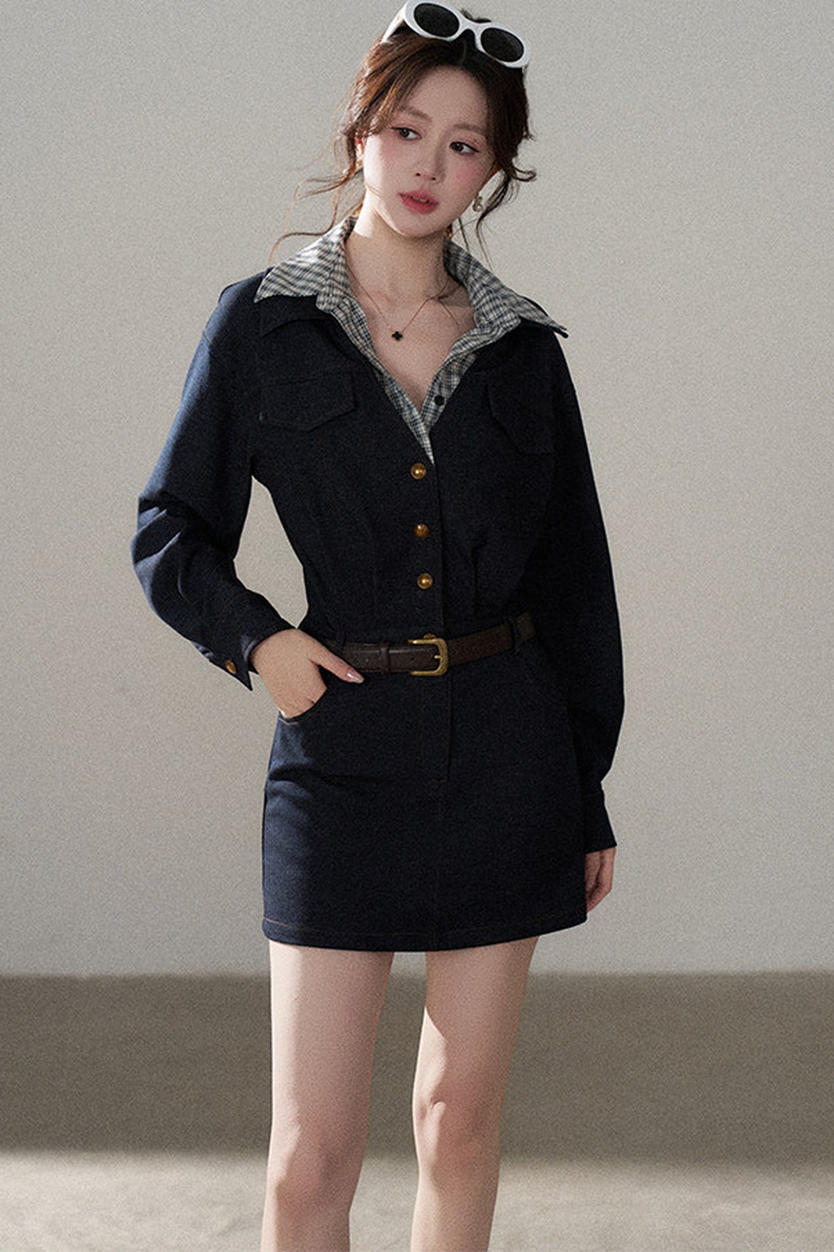 Robe trapèze taille haute à manches longues