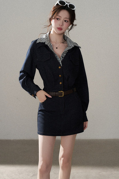 Robe trapèze taille haute à manches longues