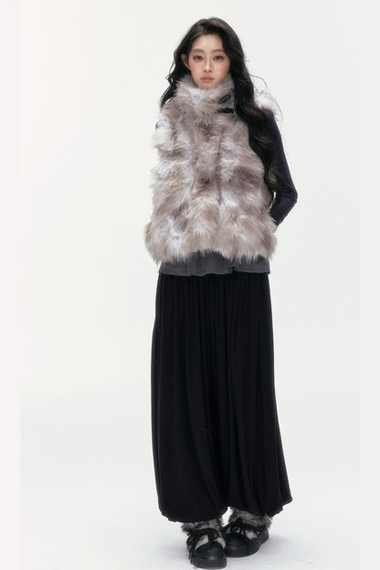 Milk Leopard Print Horn Button Vest