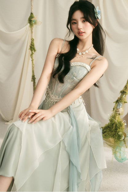 Retro Lace Fishbone Tube Top and Layered Skirt Set-Up