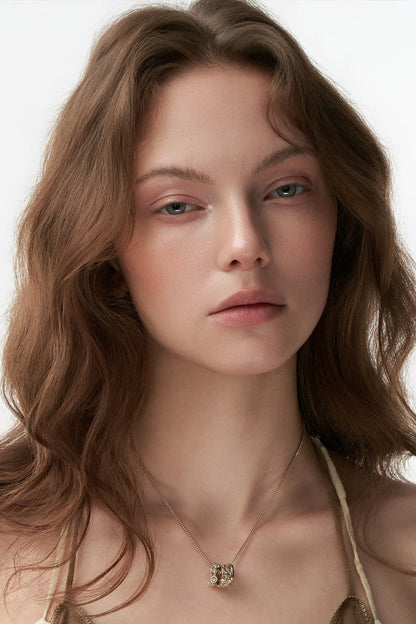 Three-Ring Daisy Long Clavicle Chain