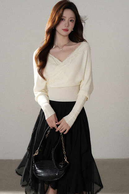 V-Neck Hollow Knit Top and Jeans Set-Up