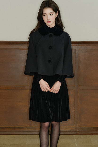 Short Velvet Doll Collar Cape