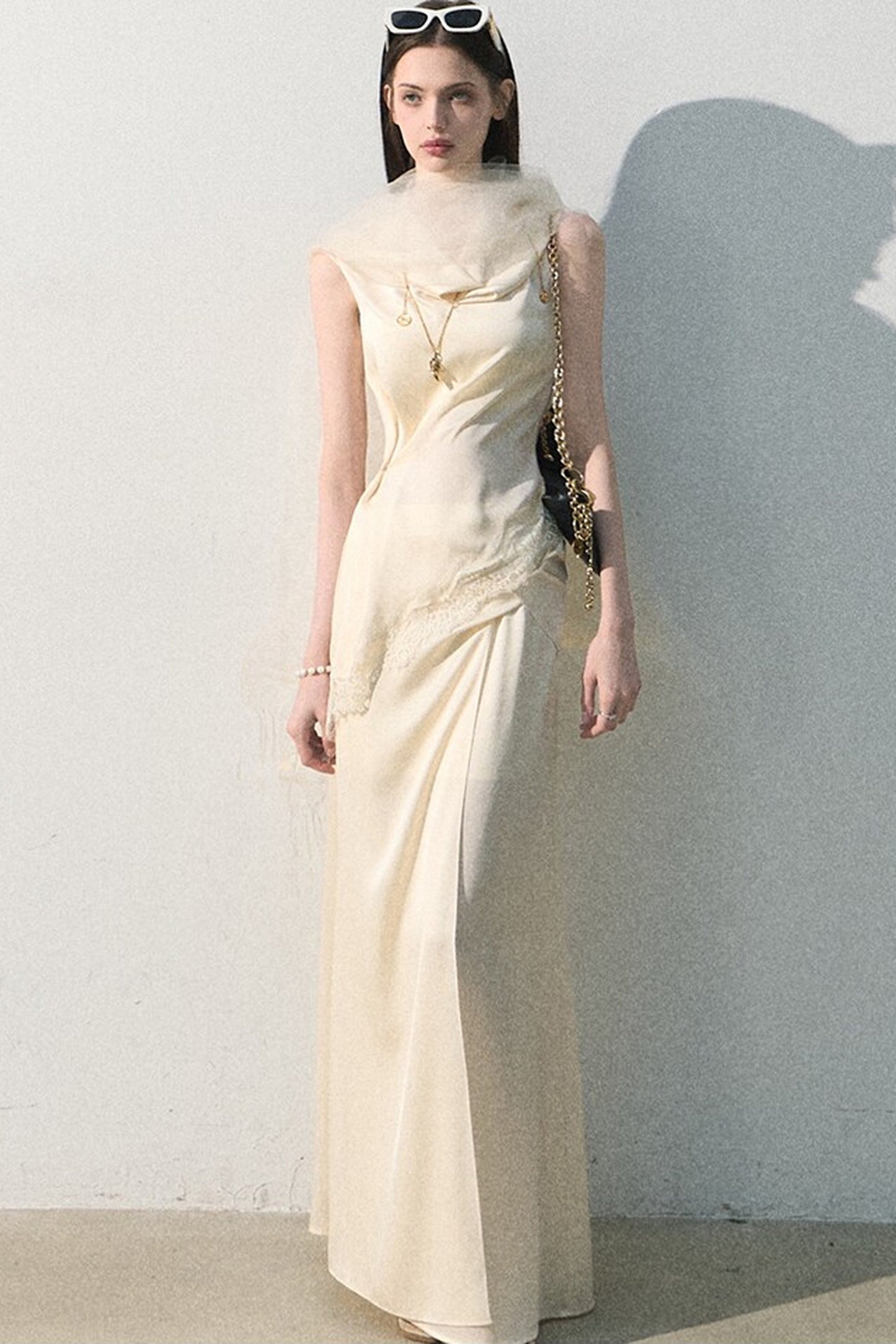 Acetate Lace Off-Shoulder Set-Up