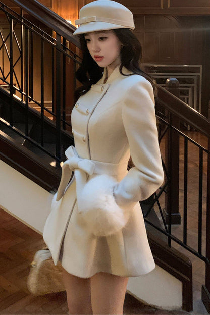 Detachable Cape Coat Set-Up