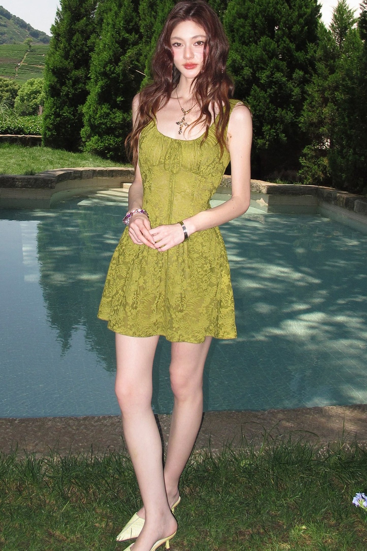 Moss Green Sleeveless Lace Dress