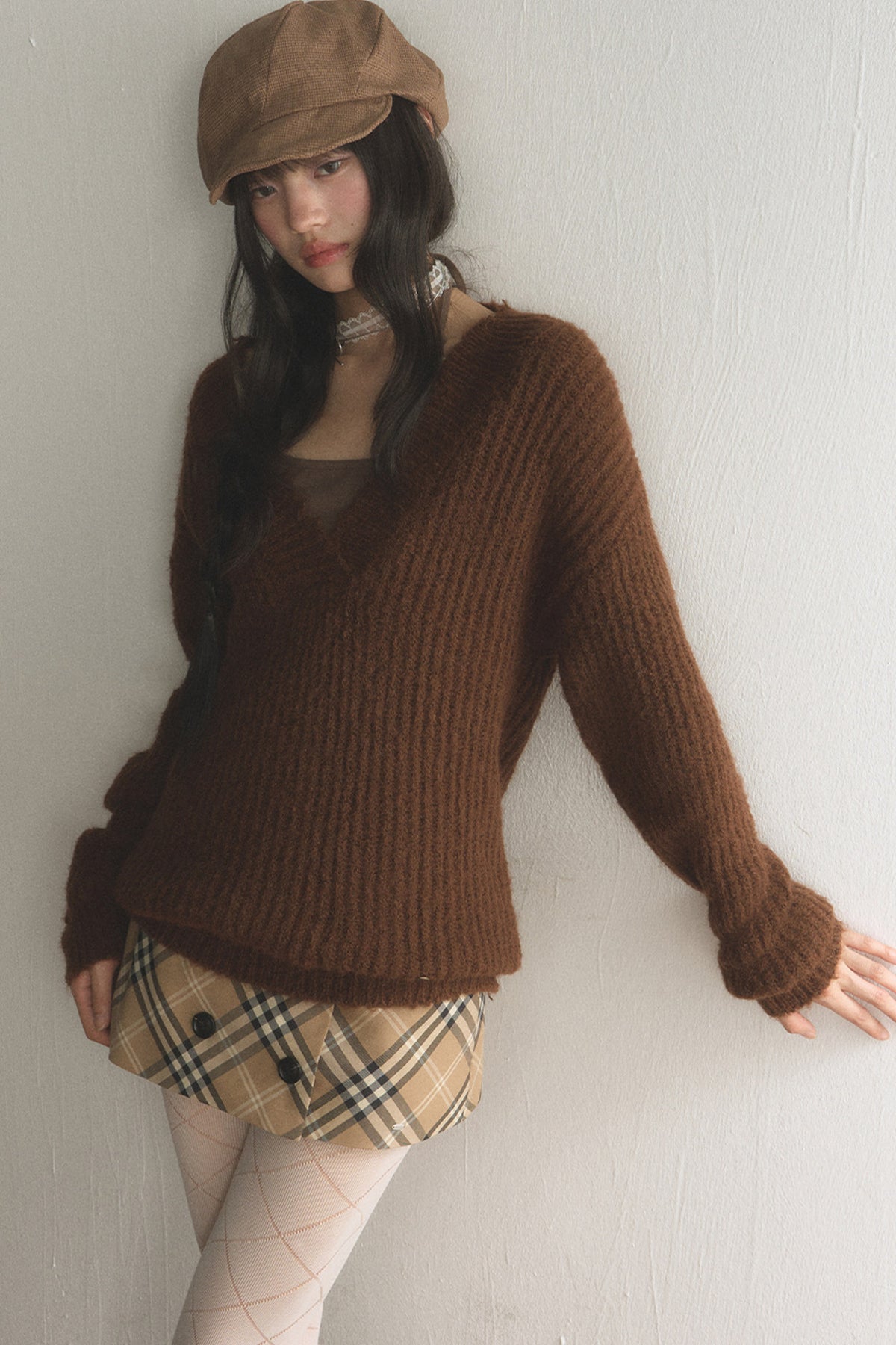 Brown V-Neck Ribbed Pullover