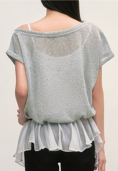 Top con inserti e spalle scoperte