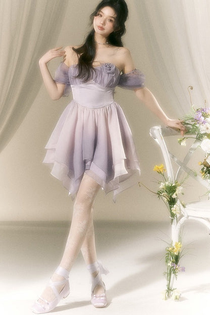 Macaronfarbenes Puffärmelkleid