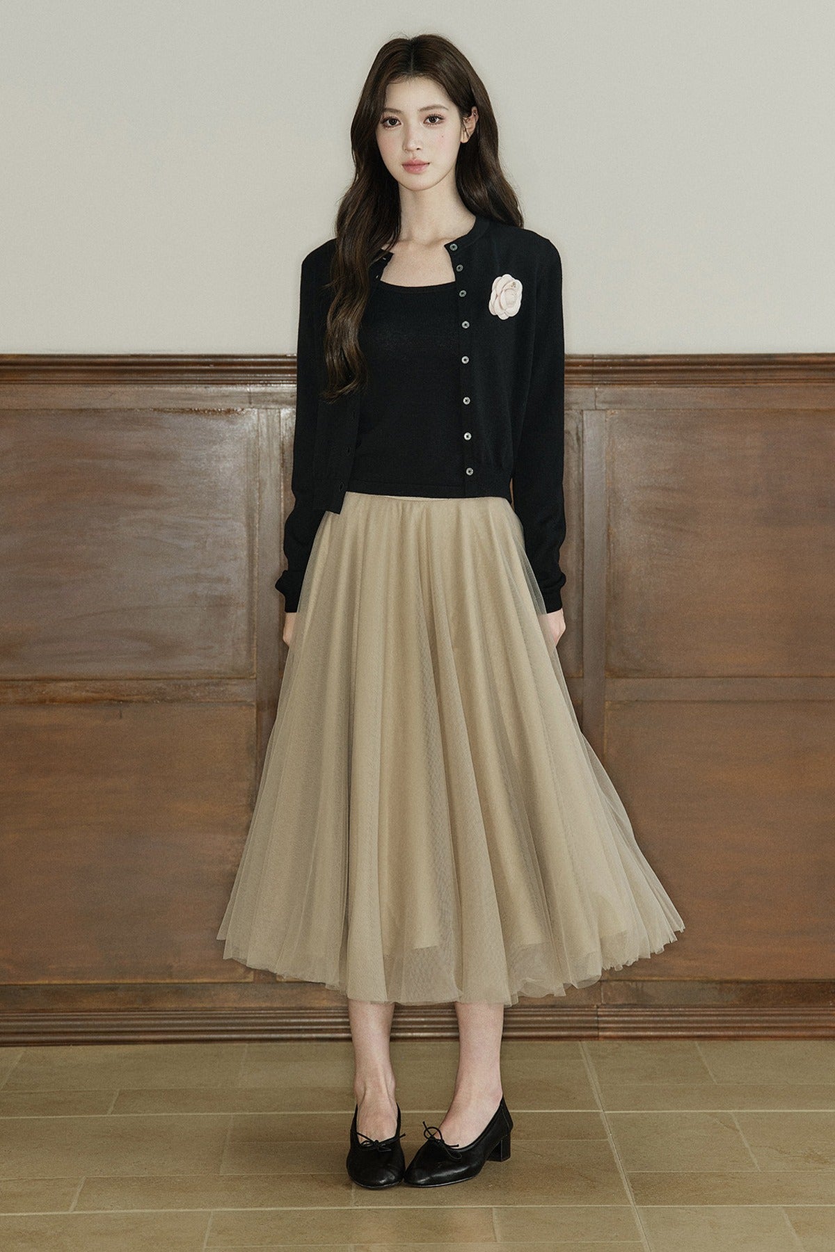 Dreiteiliges Wollstrick-Set mit Jacke und Rock