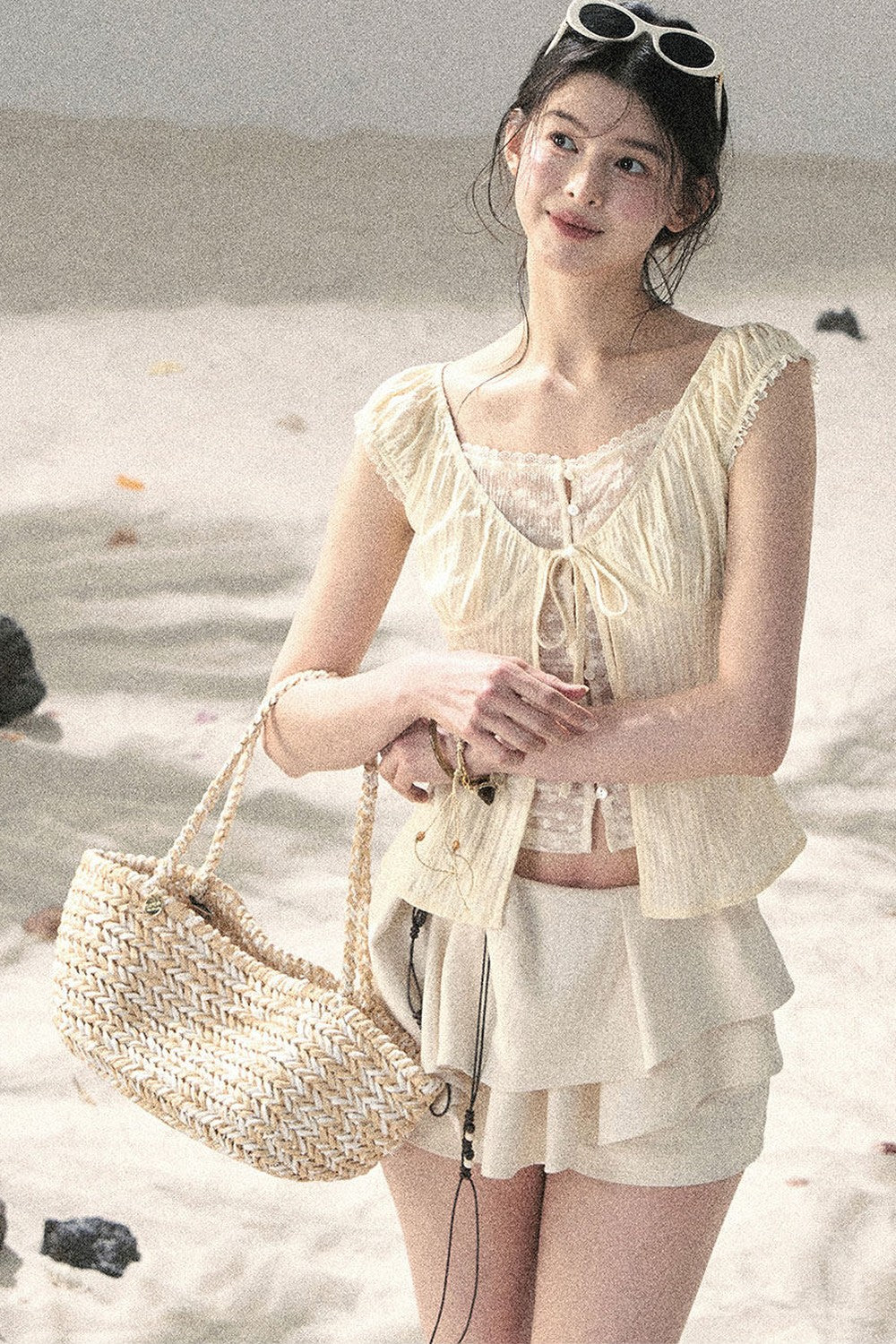 Französische Spitzen-Hohlraum-Bluse