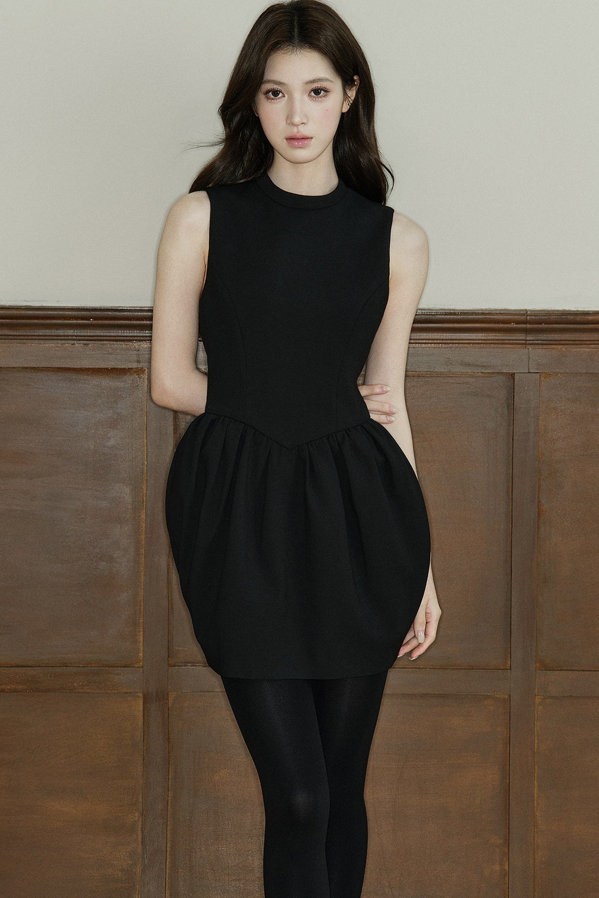 Sleeveless Round Neck Dress