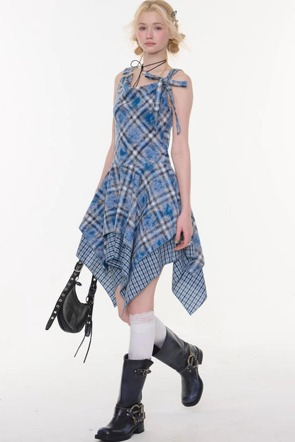 Vestido de tirantes de cuadros azules irregulares
