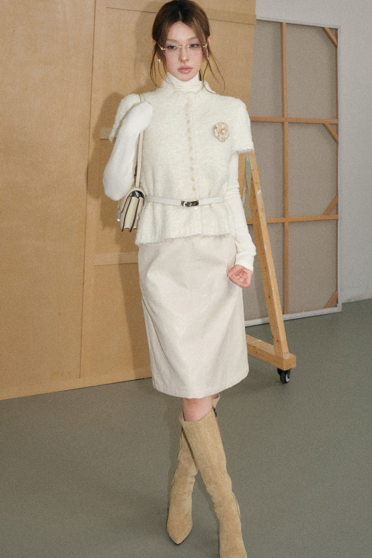 Cream White Loop Yarn Cardigan and Skirt Set-Up