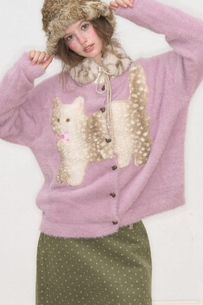 Strickjacke mit lila Katzenapplikation