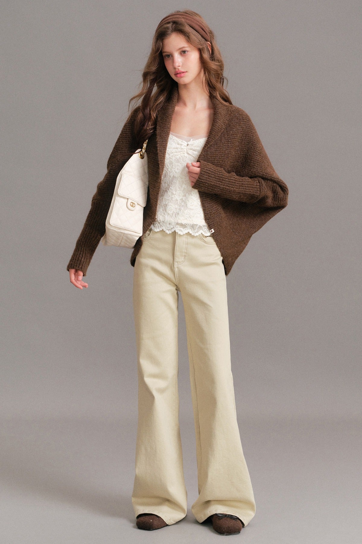 Mid-Rise Flared Flap Pocket Jeans