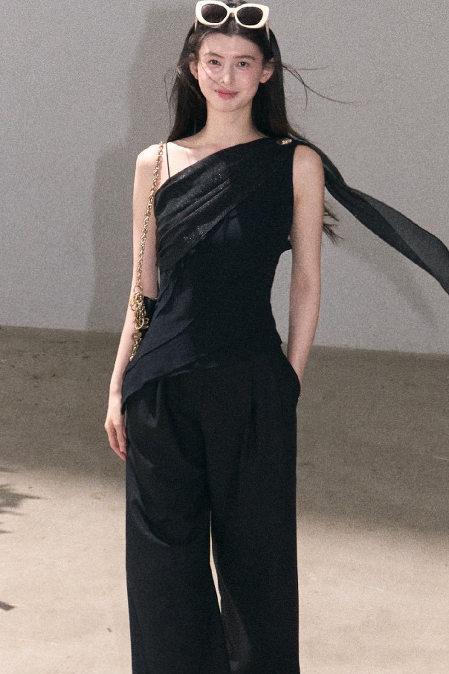 Asymmetrical Shoulder-Cut Tank Top