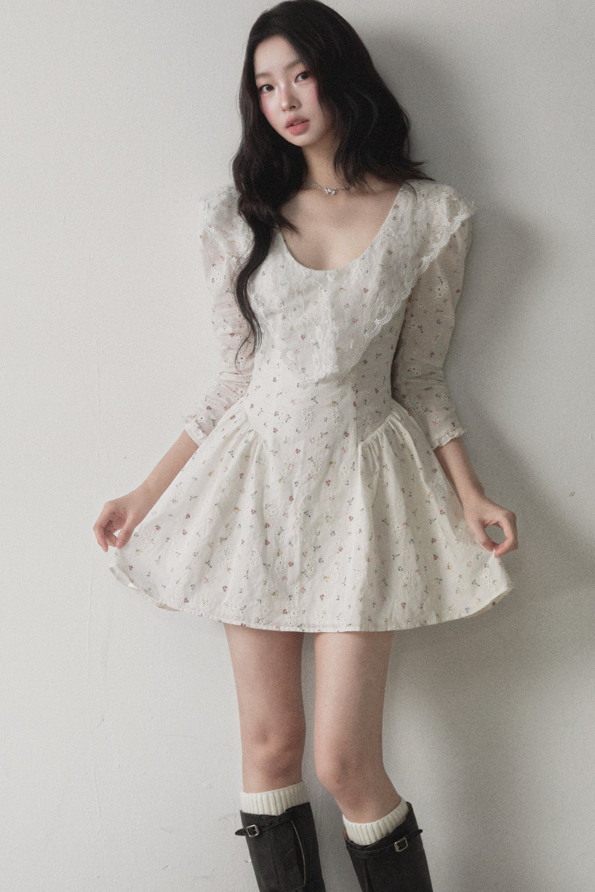Small Floral Mid-Sleeve Dress