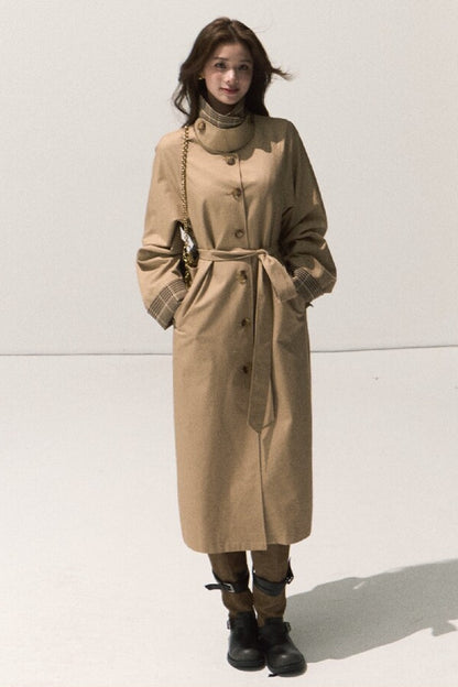 Trench-coat à carreaux à col montant